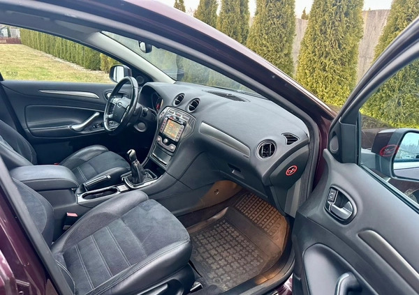 Ford Mondeo cena 21999 przebieg: 288650, rok produkcji 2010 z Chełmno małe 254